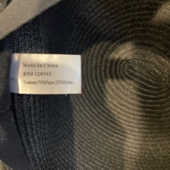 HAT - Picture 5 of 6